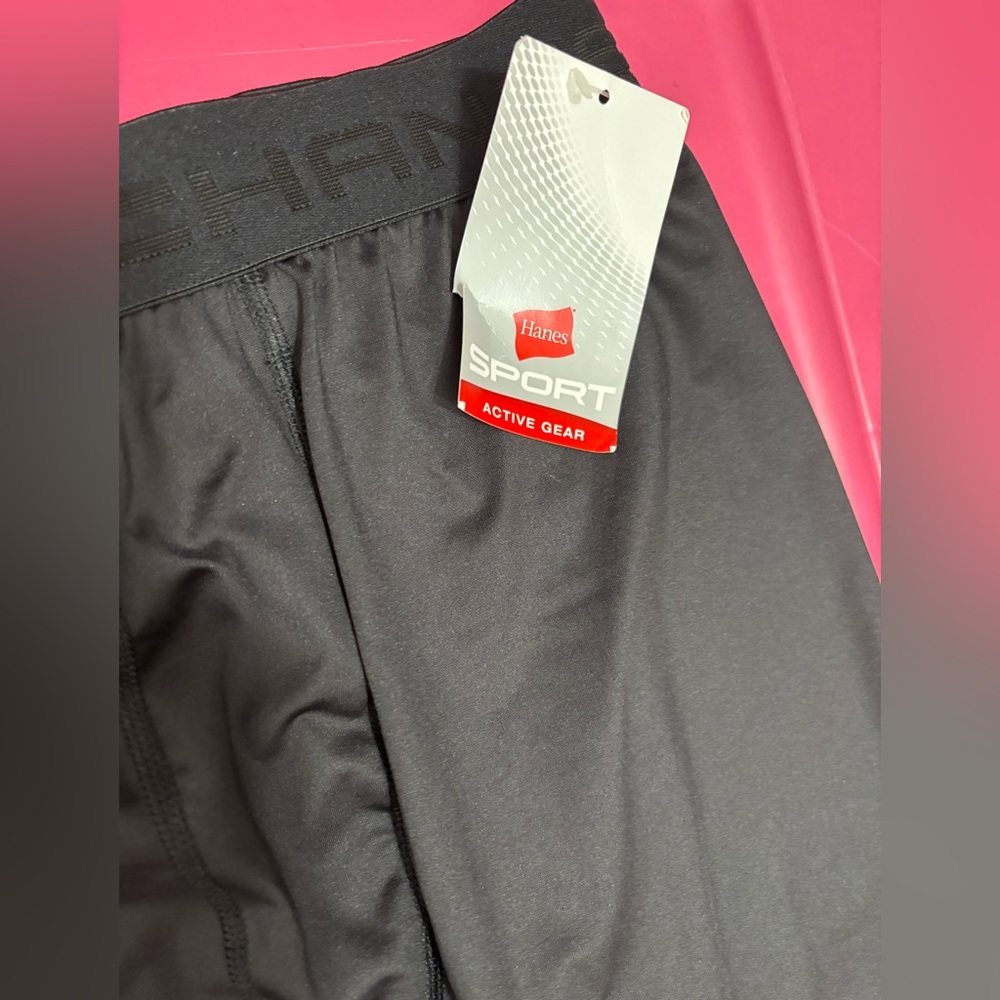 NWT men’s hanes black shorts size M - Picture 4 of 6